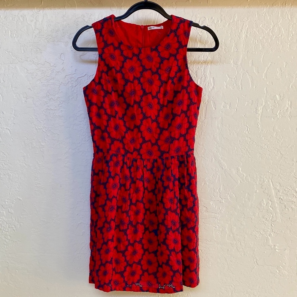 Lavand. Floral Eyelet Dress